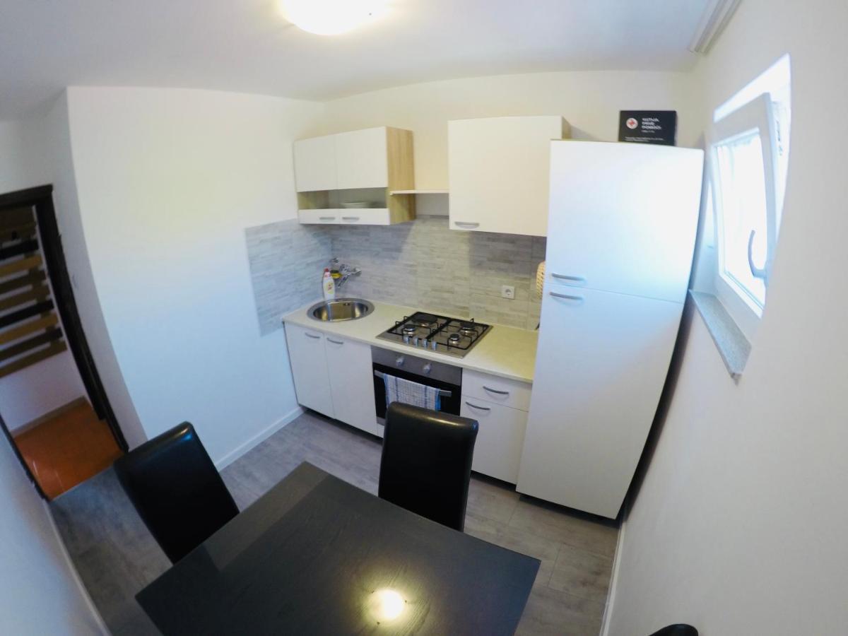 Apartments Lopac Jadranovo Luaran gambar