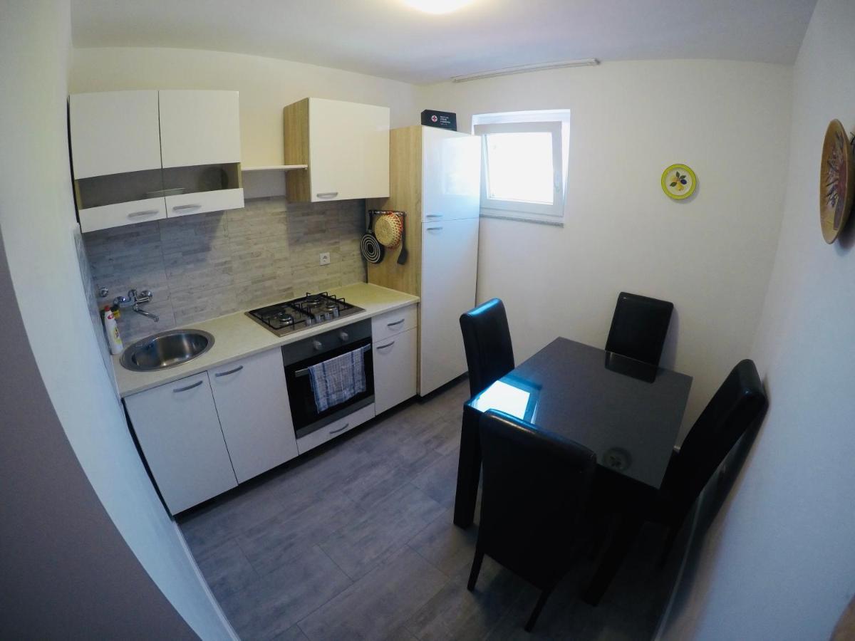 Apartments Lopac Jadranovo Luaran gambar