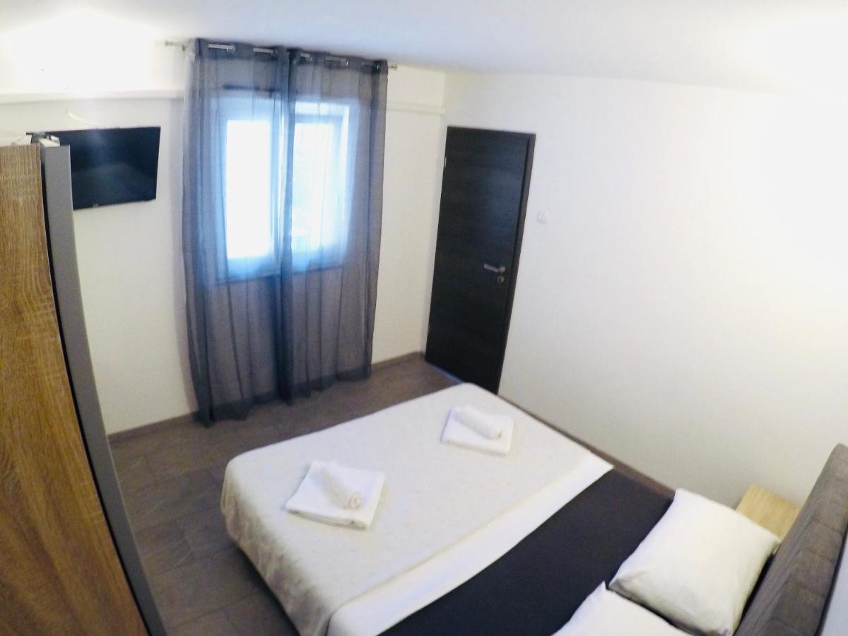 Apartments Lopac Jadranovo Luaran gambar