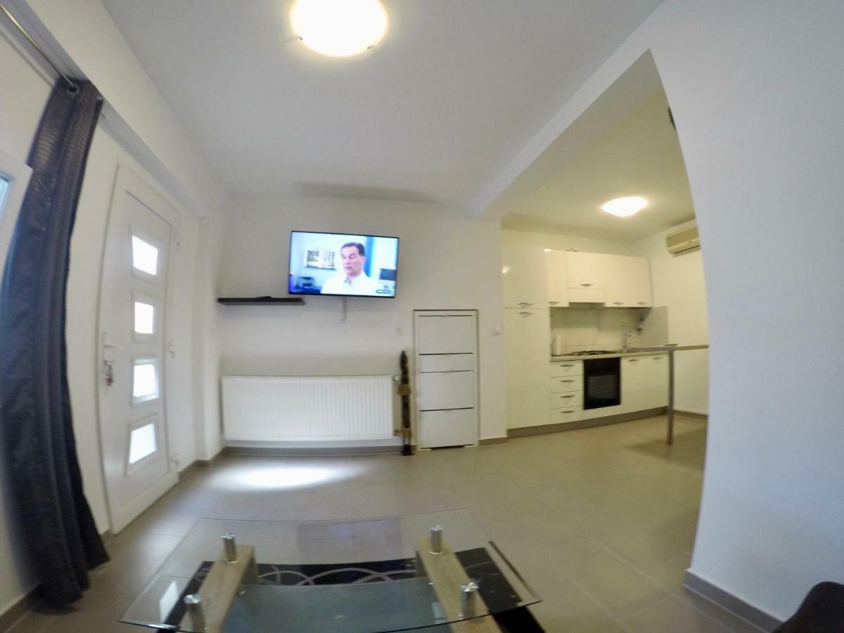 Apartments Lopac Jadranovo Luaran gambar
