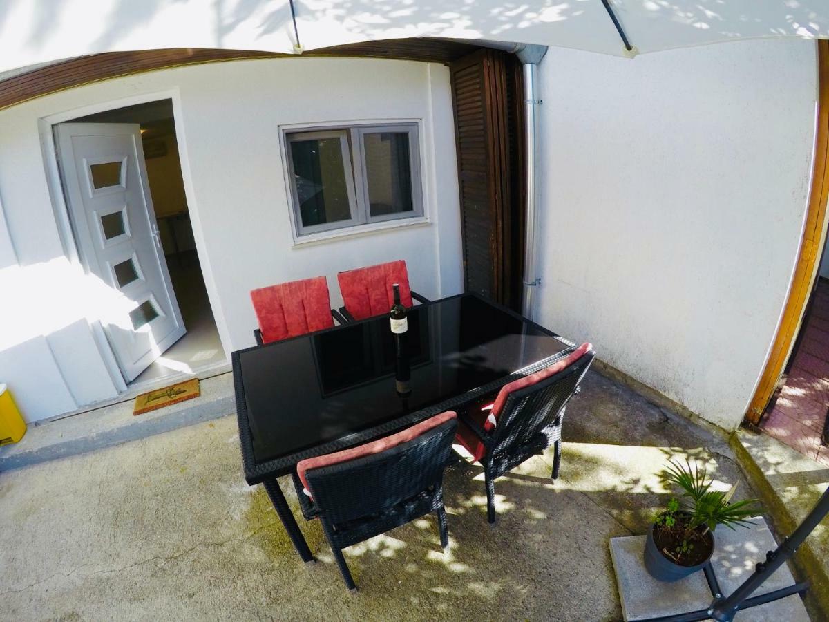 Apartments Lopac Jadranovo Luaran gambar